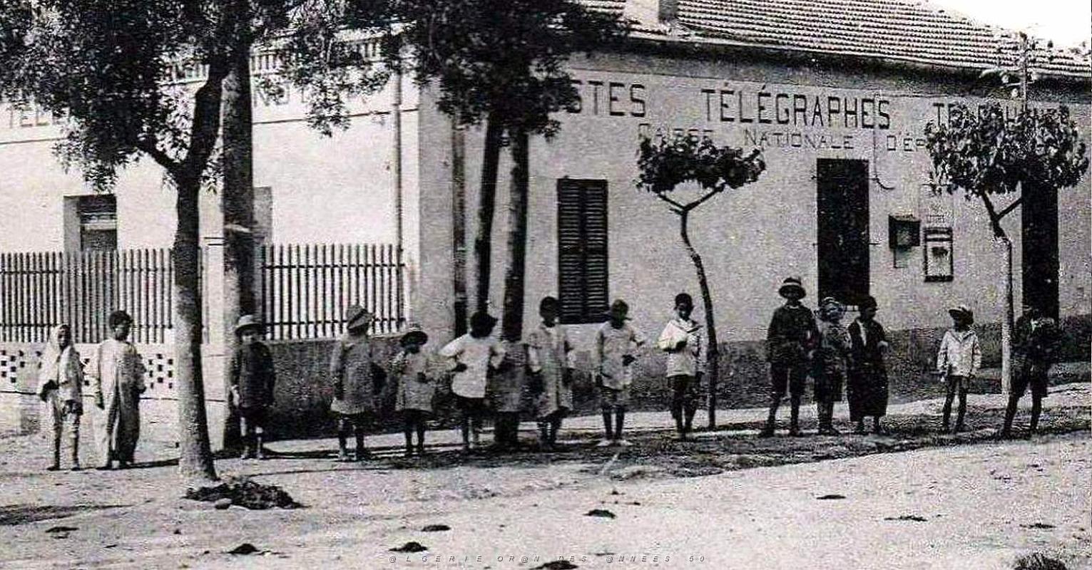 1989- Carnot - La Poste2 - 1925.jpg